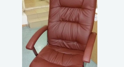 Обтяжка офисного кресла. Зерноград